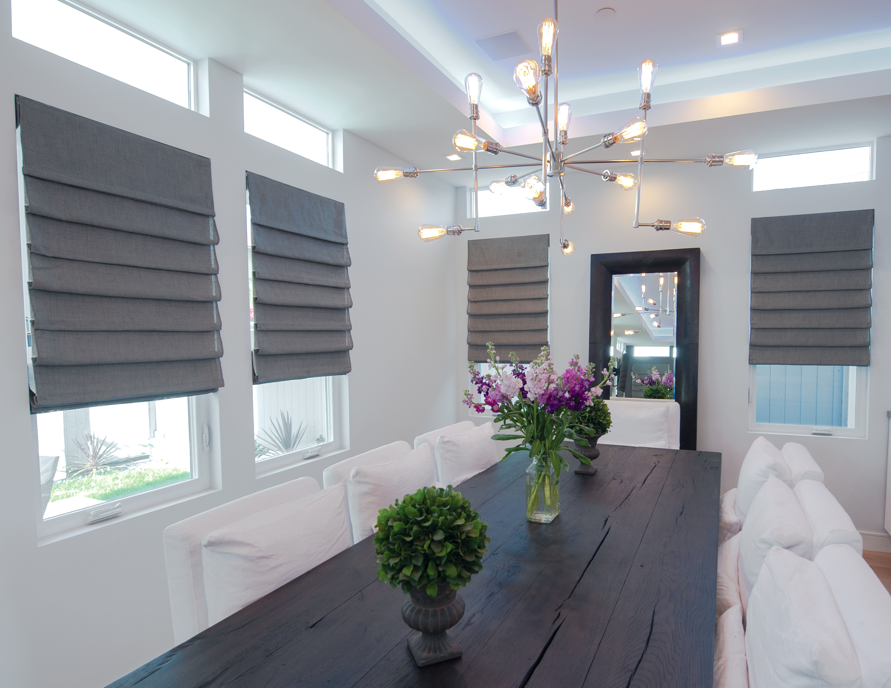 Centerpiece&reg; Roman Shades