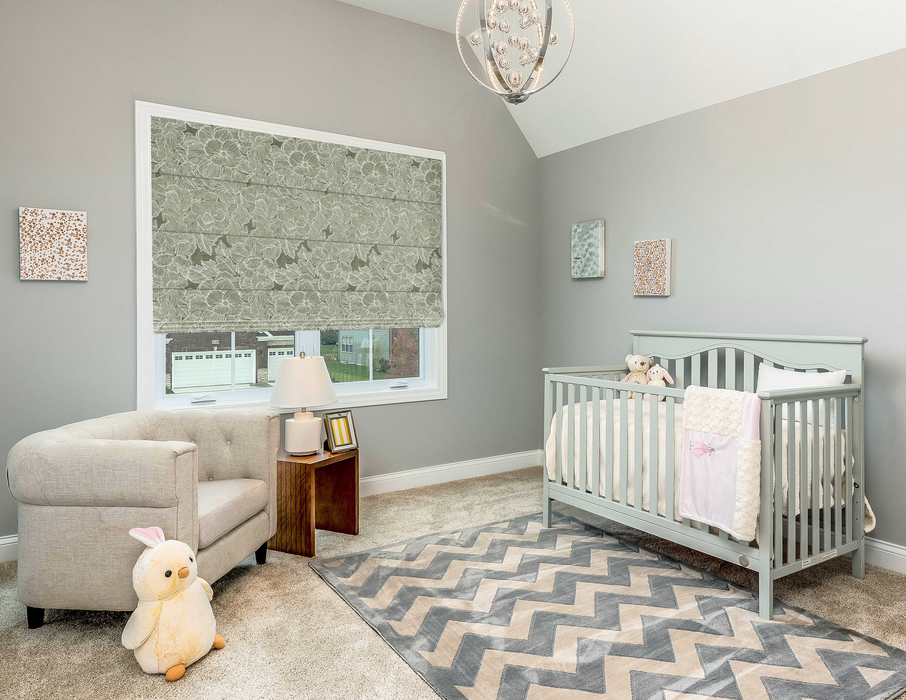 Centerpiece&reg; Roman Shades