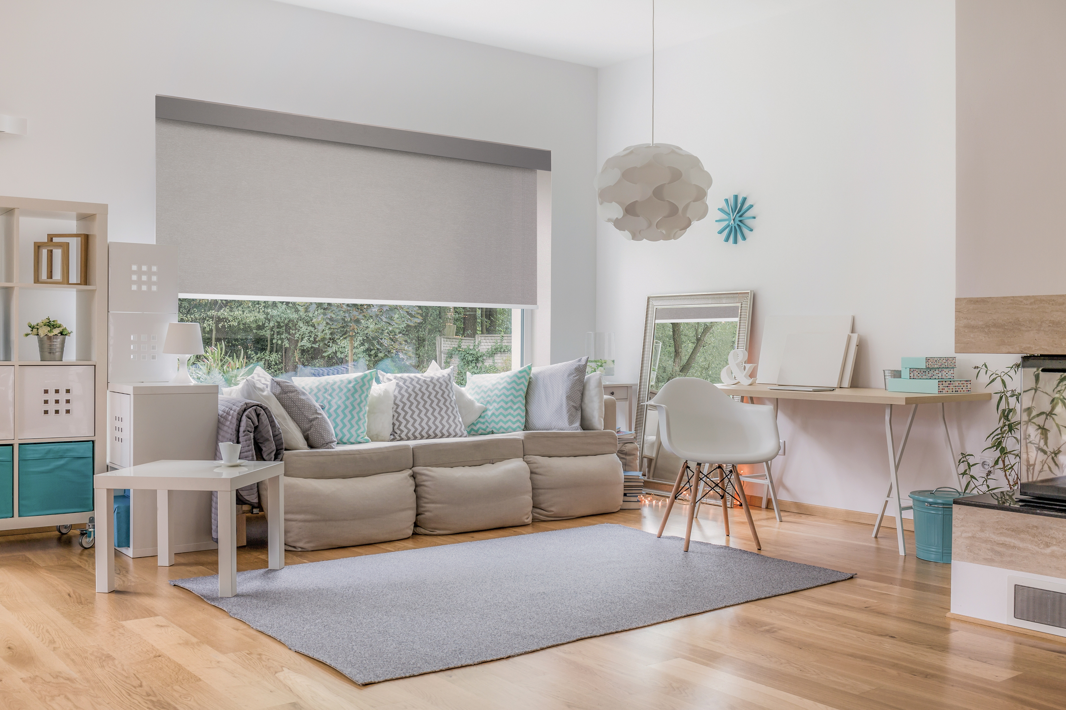 Soluna&reg; Roller Shades